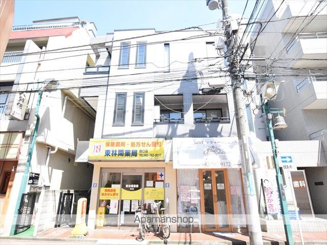 クレストコート