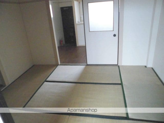 マンション源の内装写真