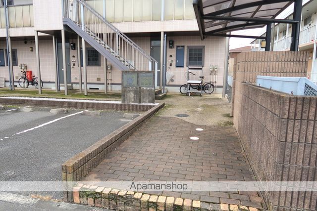 コンフォート狭山台の玄関写真