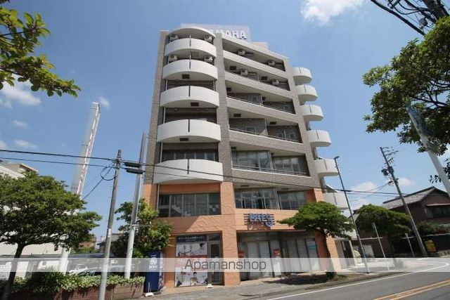 矢木楽器本社店ビルの外観写真