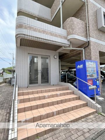 三門マンションの玄関写真