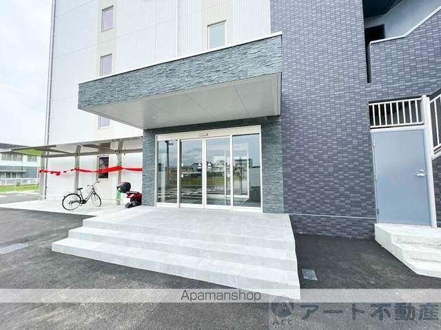 VILLA LUCEの玄関写真