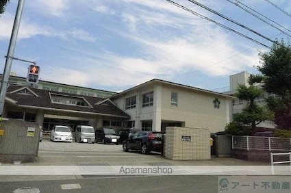 ビレッジハウス松山上野４号棟[2LDK/53.08m2]の周辺1