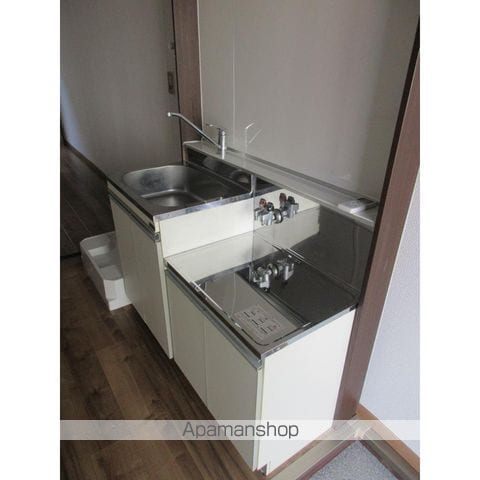 市川ハイツの内装写真