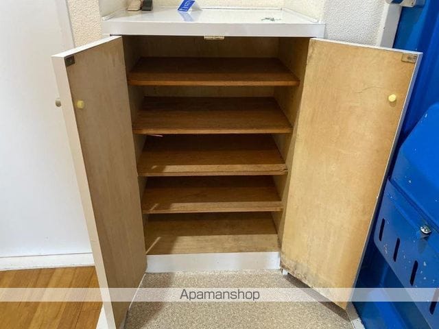 ヴィラ・アンソレイエ寺井町の内装写真