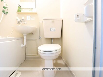 Ｋｏｍｏｄｏｋａｓａ　Ｍｉｗａ[1R/20.52m2]のトイレ