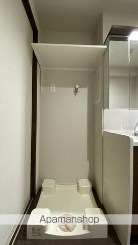 SHALLOW GARDEN B棟の内装写真