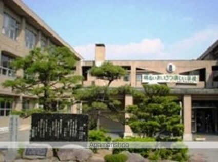 山梨県甲府市国母７丁目[2LDK/56.36m2]の周辺4