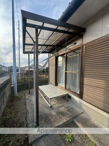 三股R7の内装写真