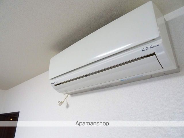 フォワード連坊の内装写真