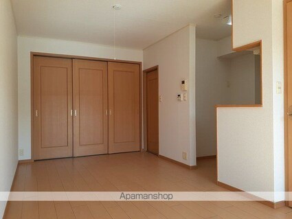 山梨県笛吹市石和町井戸[1LDK/37.13m2]のリビング・居間