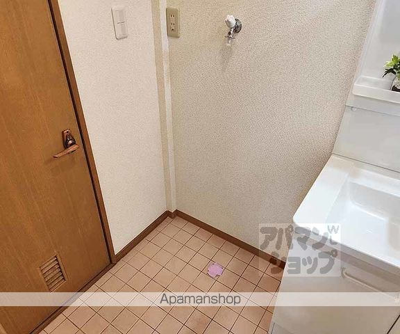 上京区薮之内町77-5貸家の内装写真