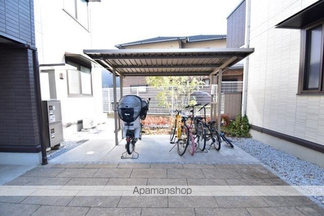 メゾン勝賀 B棟の内装写真
