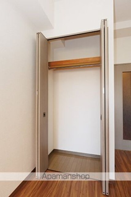 パークヒルズ落合[1R/20.38m2]の収納