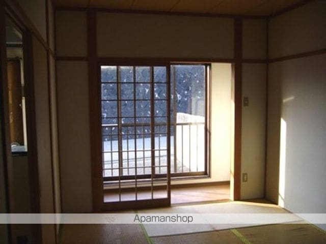 ベルビュ呉羽の内装写真
