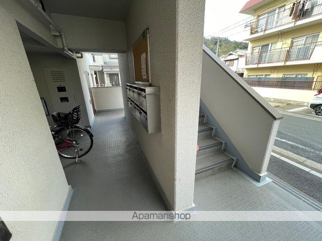 セントラルレジデンス3号館の玄関写真