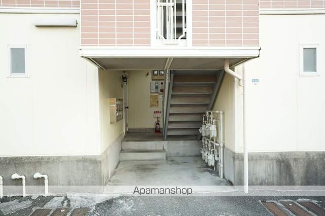 サンハイツ千原の玄関写真