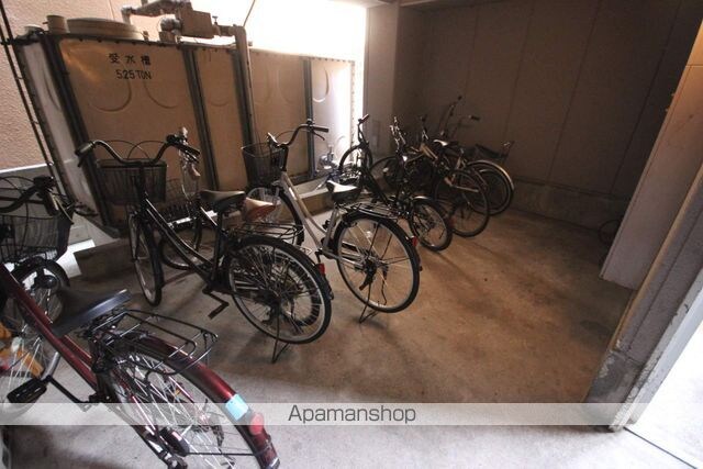 広島県広島市中区大手町５丁目[1K/17.6m2]の共用部1