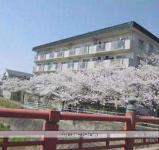 観世ハイツの外観写真