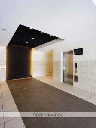 エスプレイス鶴舞（ツルマイ）ガーデンテラス[1K/24.57m2]のエントランス1