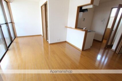 ファミール宮内[1K/30m2]のリビング・居間