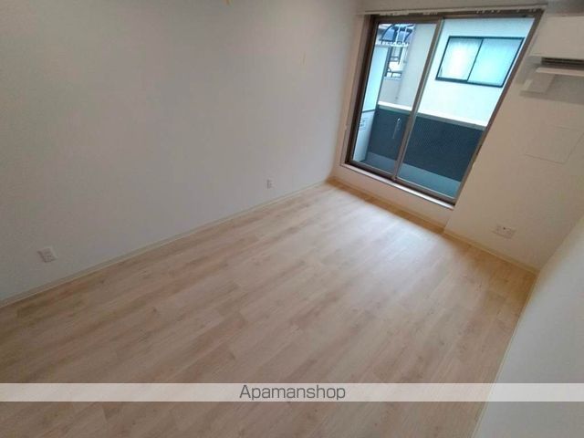 ルストーレ西宮北口1の内装写真