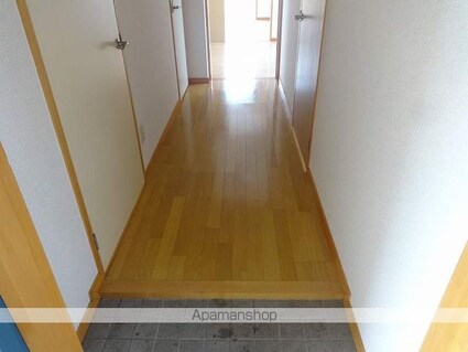 毛利ヶ丘Ｒｕｈｅ[2DK/40m2]の玄関