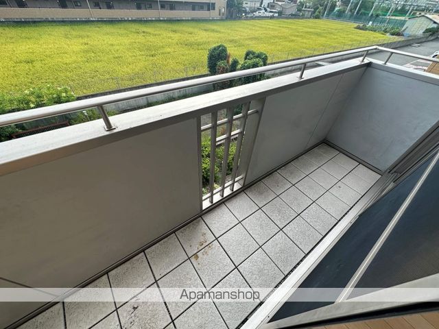 シャーメゾン東花園の内装写真