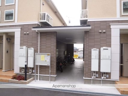 １６　ＩＳＬＡＮＤ[1R/32.9m2]のエントランス4