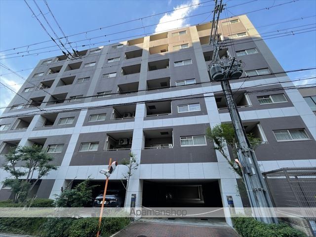 CASSIA江坂の外観写真