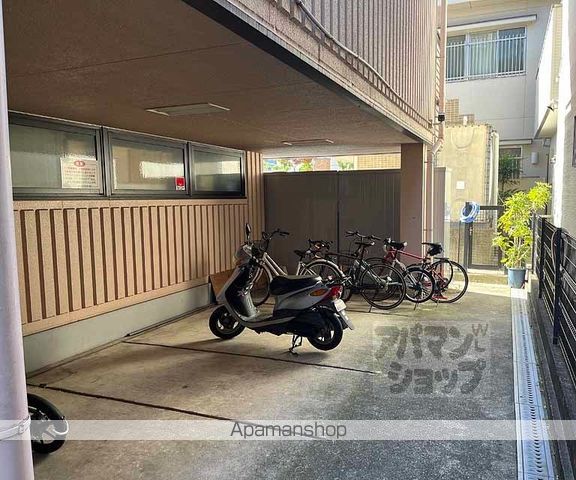 コモド清水の外観写真