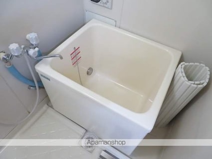 コンフォート弥生[1K/19m2]のバス