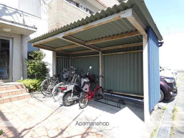 浜松市中央区 3階建 築20年の外観写真