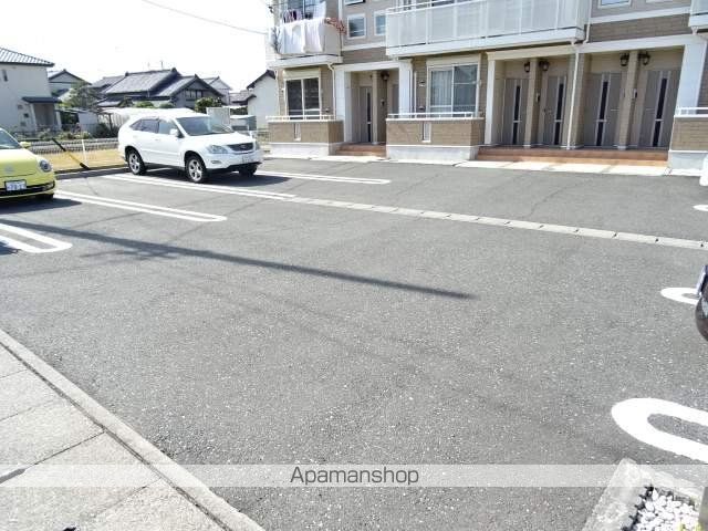 プラシードの外観写真