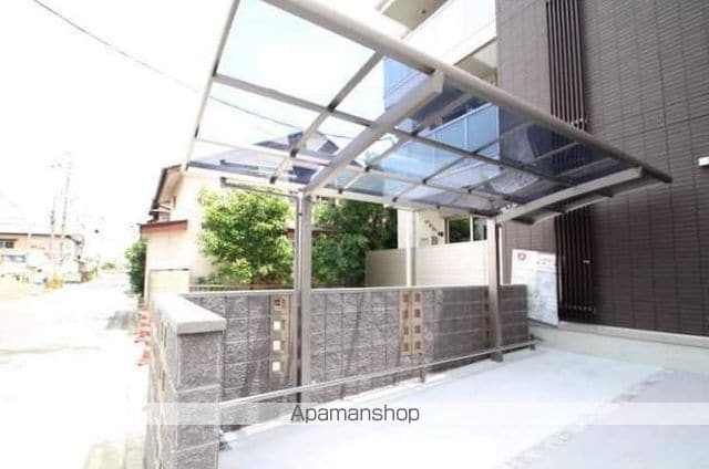 フェリオ箱崎駅前の外観写真