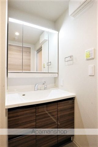 インフィニットカンワの内装写真