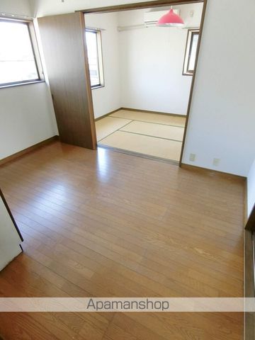 ドミールあざみIIIの内装写真