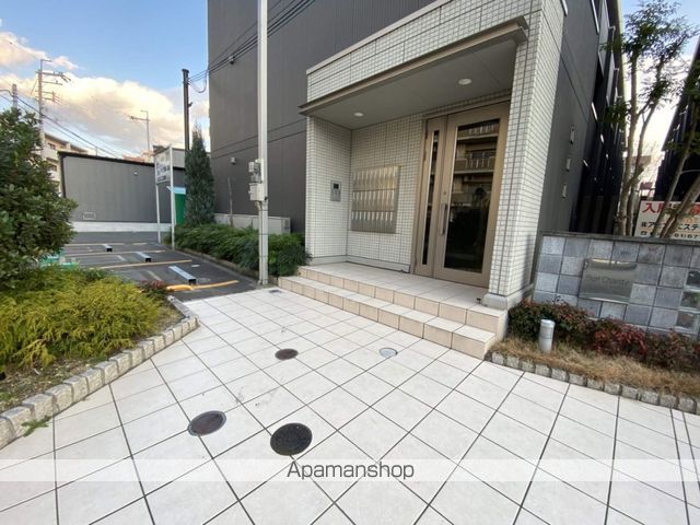 サンシャリテ向丘B棟の玄関写真