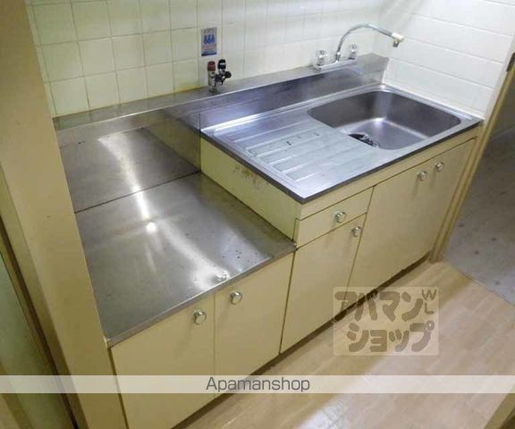 上賀茂葵之森町貸家の内装写真