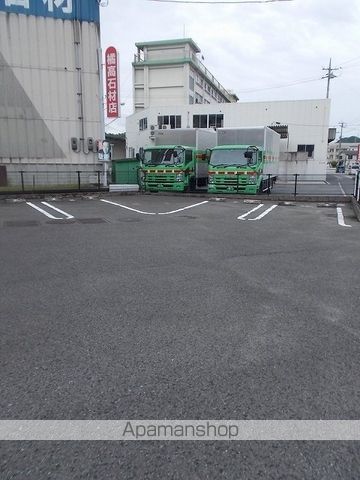 プラダ グレイスのその他写真