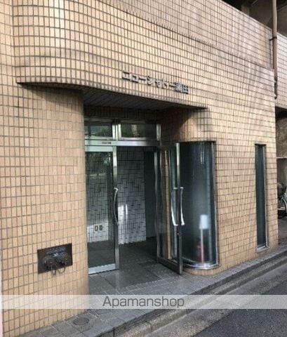 ニューシャトー蒲田の玄関写真