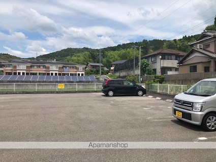 エリアント・ソラーレ[2DK/46.49m2]の駐車場