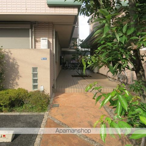 メゾン南林間IIの玄関写真