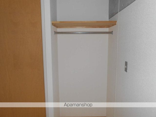 RAFFINEAZMAの内装写真
