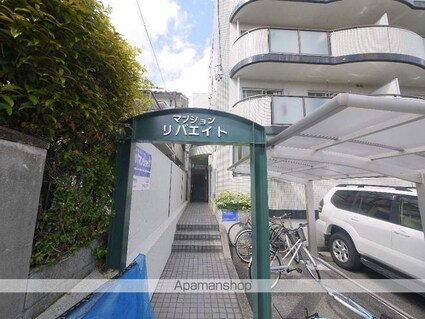マンションリバエイト[1K/29.6m2]のエントランス