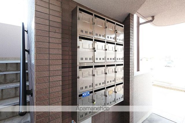 エステート西町[1K/30.19m2]の共用部1