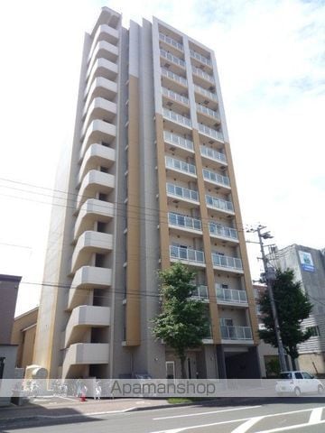 プライヴェル山鼻 壱番館の外観写真