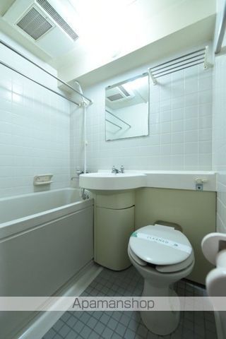 ロイヤルアーバン駒場東大の内装写真
