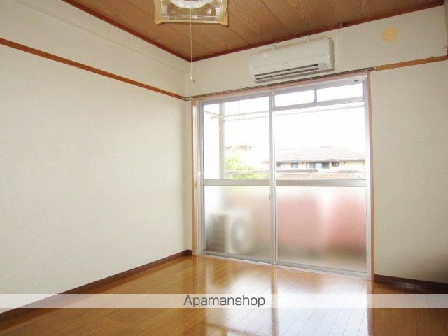 ドムス・ミワ東館の内装写真