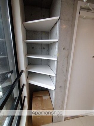 東京都中野区江原町２丁目[1R/20.37m2]の玄関